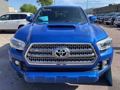2017 Toyota Tacoma TRD Sport