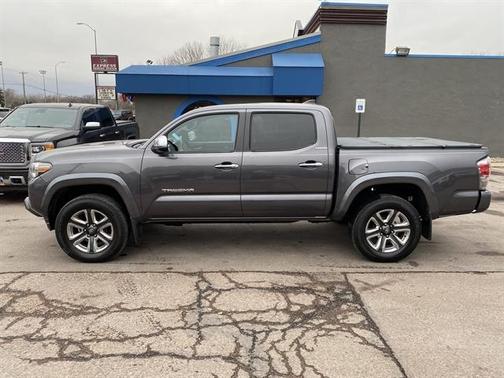 2016 Toyota Tacoma Limited