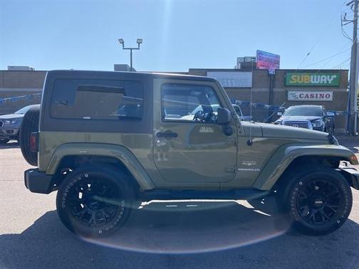 2013 Jeep Wrangler Sahara