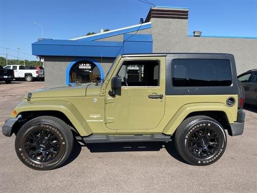 2013 Jeep Wrangler Sahara
