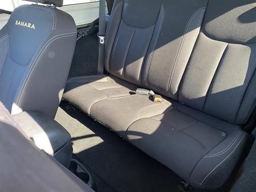 2013 Jeep Wrangler Sahara