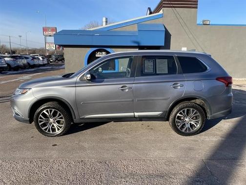2017 Mitsubishi Outlander SEL
