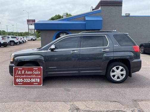 Graphite Gray Metallic 2017 GMC Terrain SLE-2
