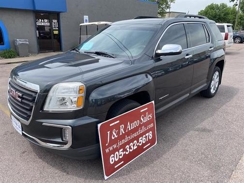 Graphite Gray Metallic 2017 GMC Terrain SLE-2