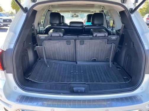 2018 Nissan Pathfinder Platinum