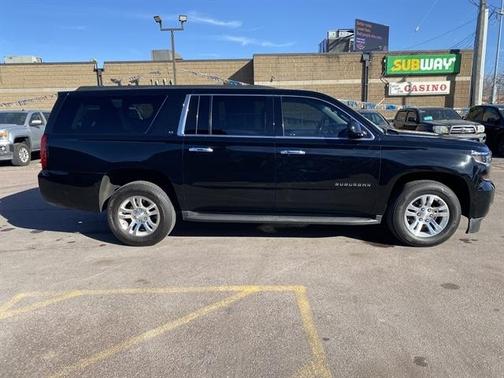 2019 Chevrolet Suburban LT