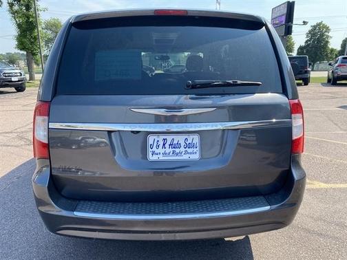 2015 Chrysler Town & Country Touring