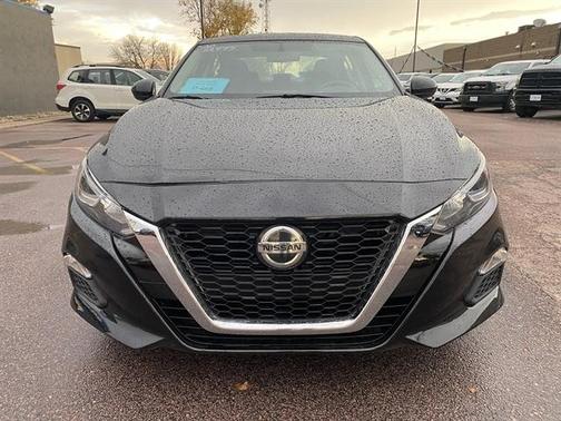 Super Black 2020 Nissan Altima 2.5 S