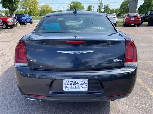 Granite Crystal Clearcoat Metallic 2015 Chrysler 300 S
