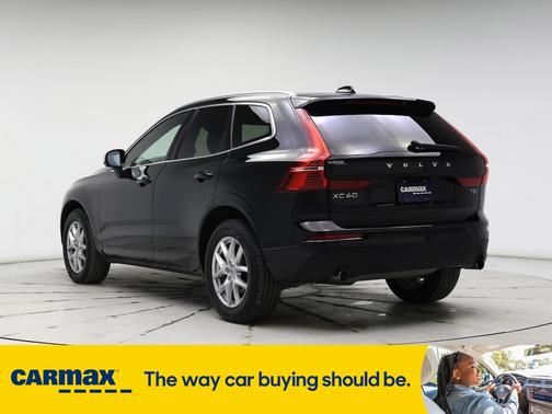 2021 Volvo XC60 T5 Momentum