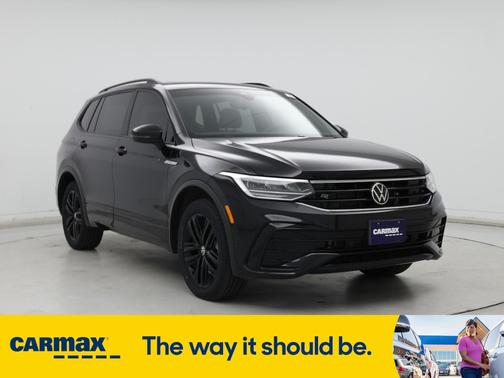 2022 Volkswagen Tiguan SE R-Line Black