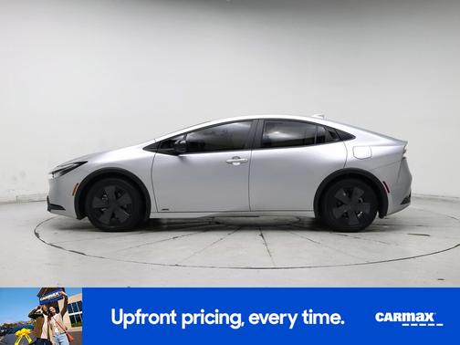 2024 Toyota Prius LE