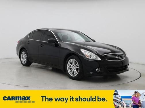 2015 INFINITI Q40