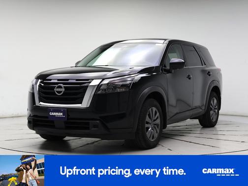 2023 Nissan Pathfinder S