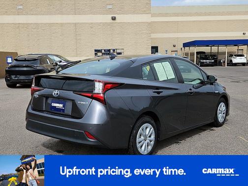 2019 Toyota Prius LE