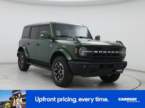Green 2023 Ford Bronco Outer Banks