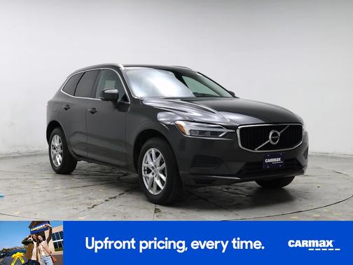 2020 Volvo XC60 T5 Momentum