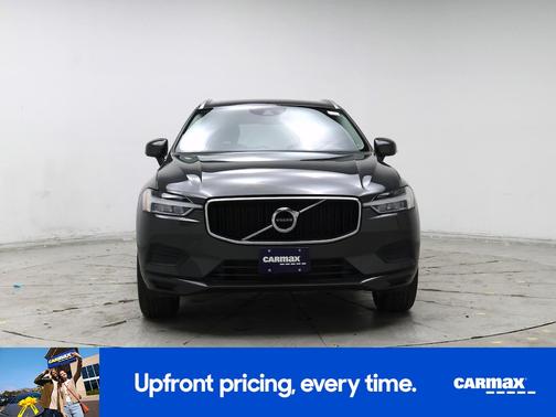 2020 Volvo XC60 T5 Momentum