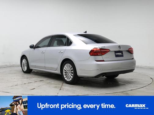 2016 Volkswagen Passat SE