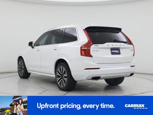 2020 Volvo XC90 T6 Momentum