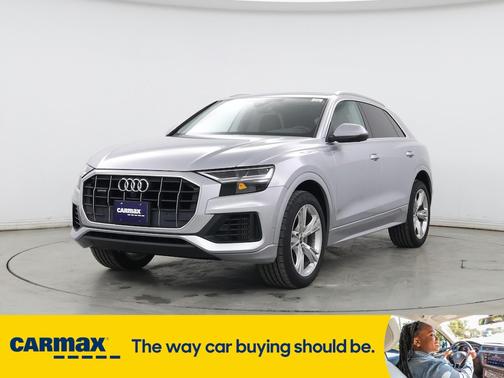 2022 Audi Q8 Premium