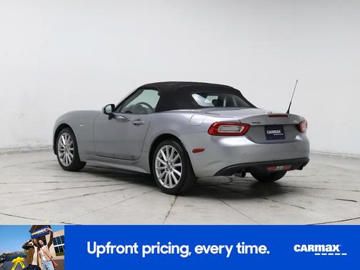 2017 FIAT 124 Spider Lusso