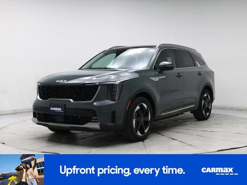 Black 2025 Kia Sorento Hybrid EX