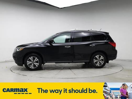 2017 Nissan Pathfinder S