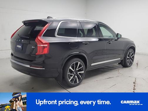 2024 Volvo XC90 B5 Plus Bright Theme