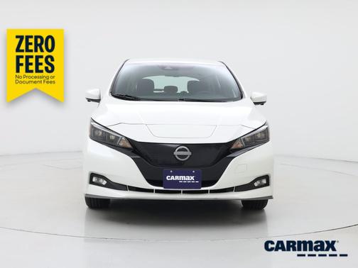 White 2024 Nissan Leaf SV Plus
