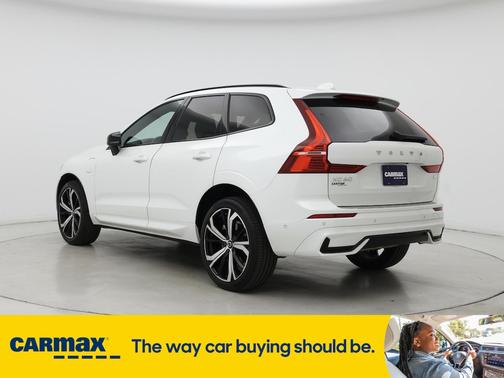 2022 Volvo XC60 Recharge Plug-In Hybrid T8 R-Design
