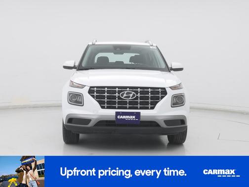 2022 Hyundai VENUE SEL