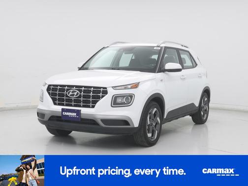 2022 Hyundai VENUE SEL