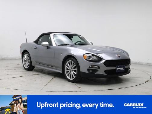 2017 FIAT 124 Spider Lusso