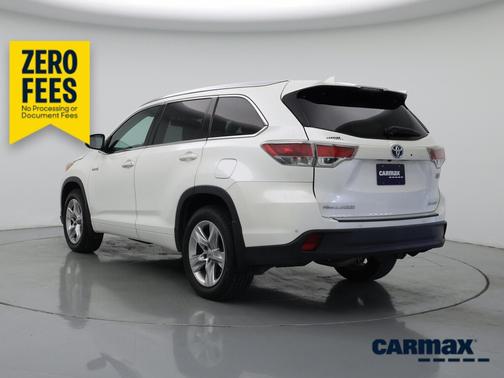 White 2015 Toyota Highlander Hybrid Limited
