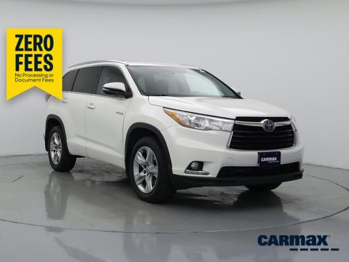 White 2015 Toyota Highlander Hybrid Limited