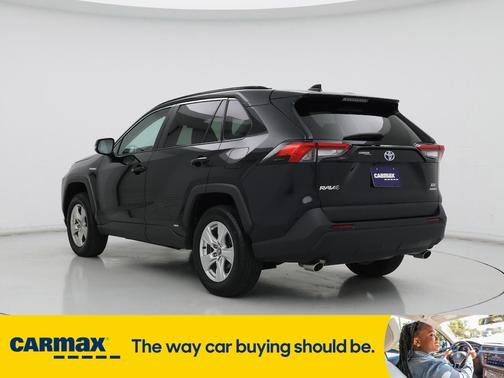 2020 Toyota RAV4 Hybrid XLE