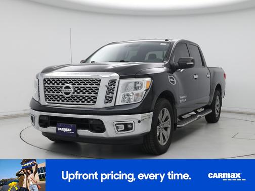2017 Nissan Titan SV