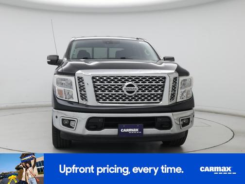 2017 Nissan Titan SV