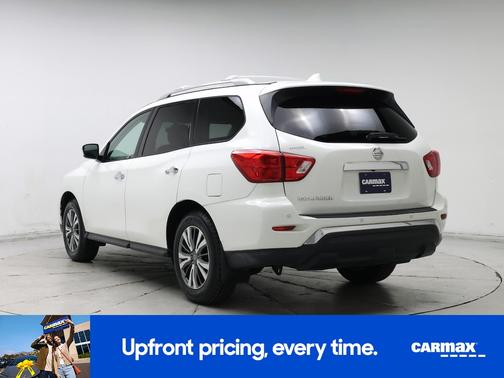 2019 Nissan Pathfinder S