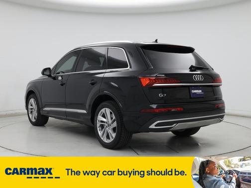 2022 Audi Q7 Premium Plus
