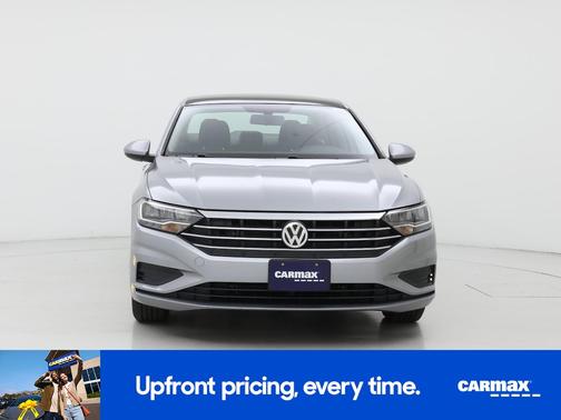 Silver 2019 Volkswagen Jetta SE