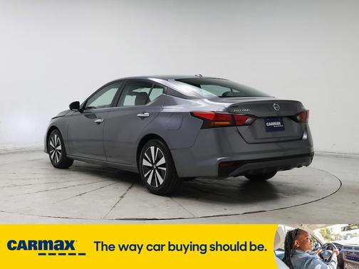 2021 Nissan Altima SV