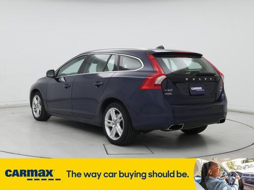 2015 Volvo V60 Cross Country T5