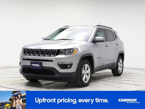 Gray 2018 Jeep Compass Latitude