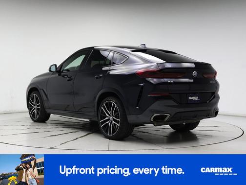 2020 BMW X6 M50i