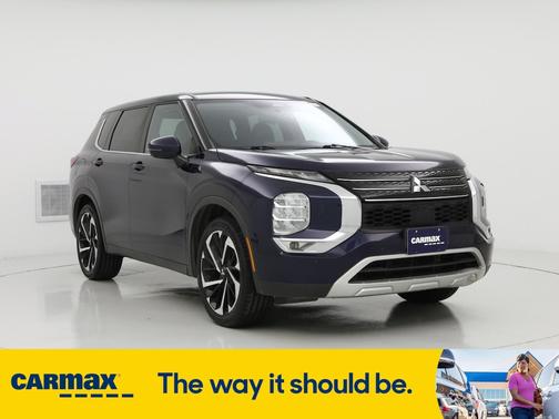 2022 Mitsubishi Outlander SE
