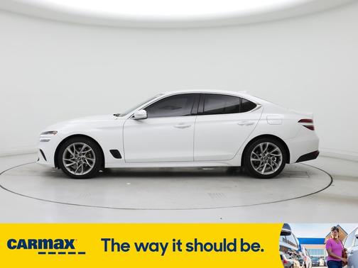 2022 Genesis G70 2.0T