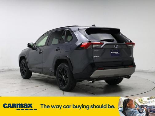 2024 Toyota RAV4 Hybrid SE