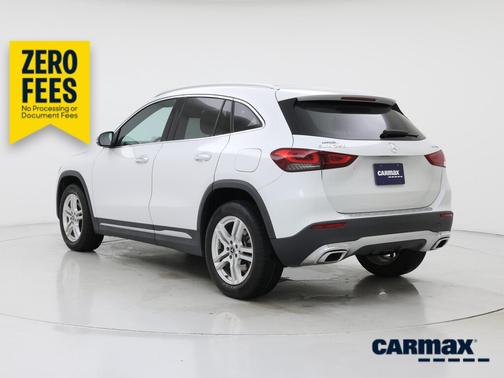 White 2022 Mercedes-Benz GLA 250